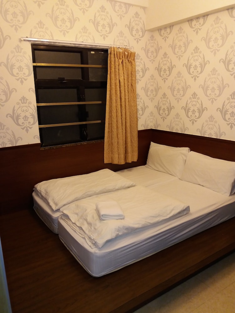 Rai Lei Hotel 20/50