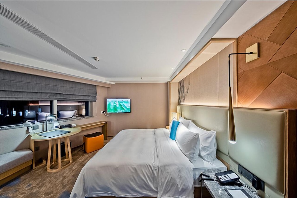 Royce Hotel Shenzhen 6/50