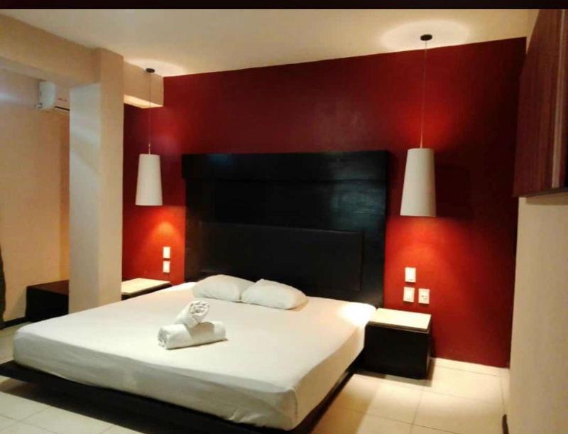 5TH Avenue, Suite, King Bed
