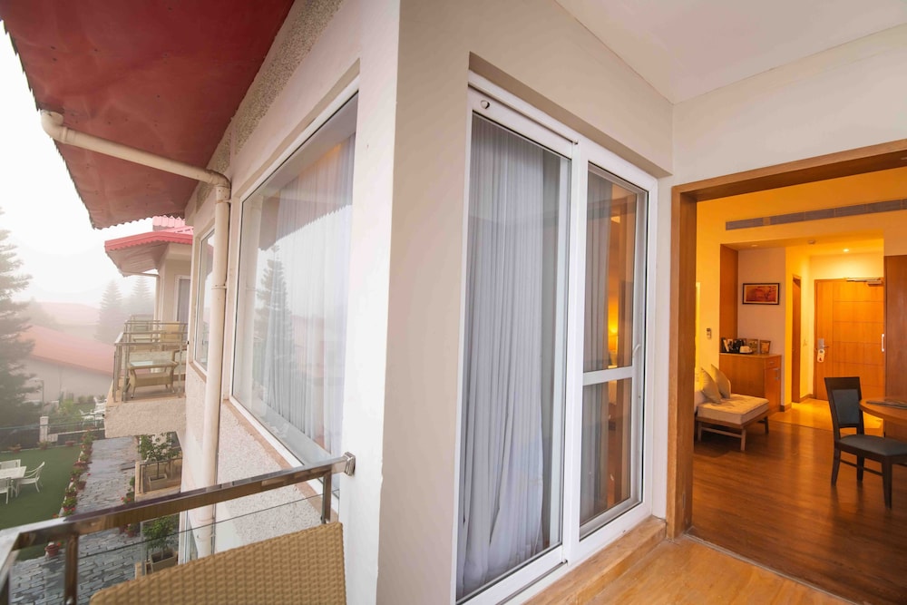 The Fern Surya Resort 29/55