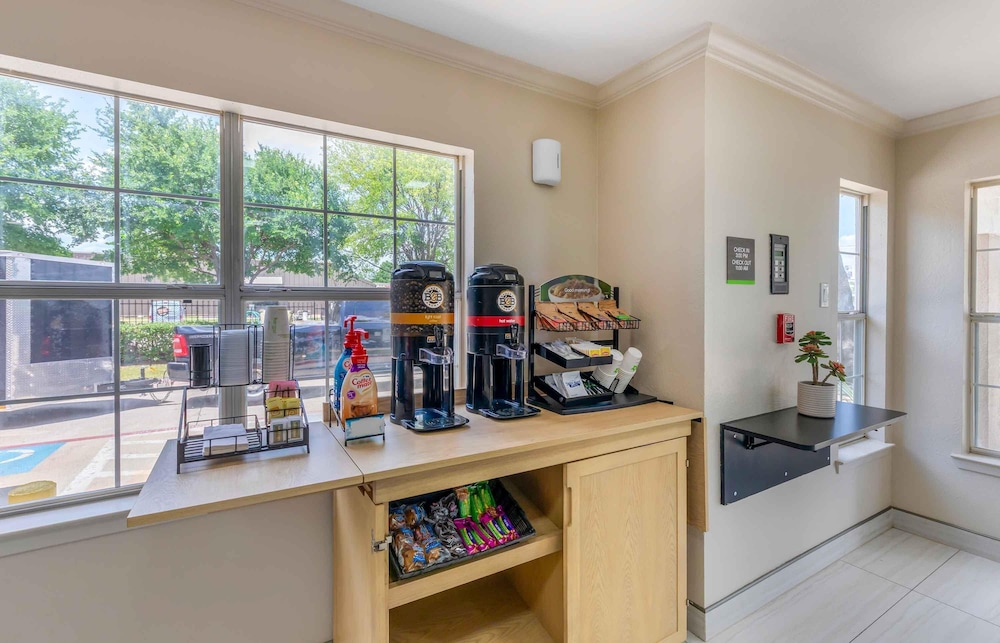 Extended Stay America Arlington 28/50
