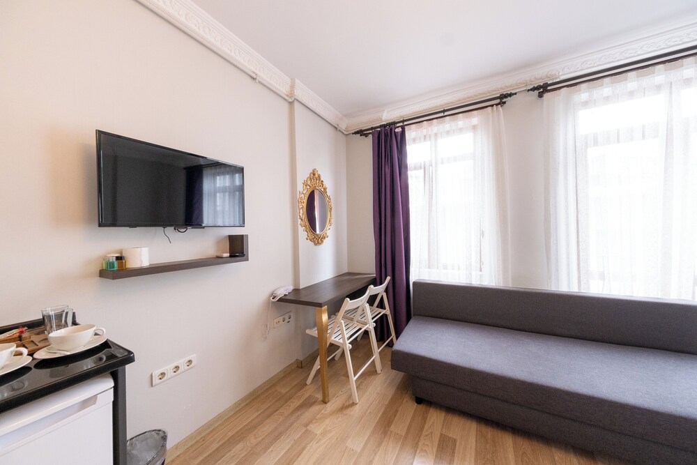 Frame Galata Hotel 30/36
