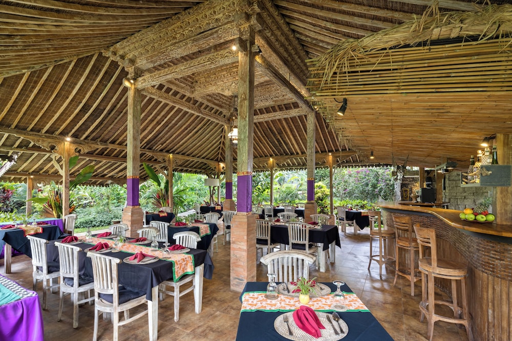 SENETAN VILLAS AND SPA RESORT 30/50