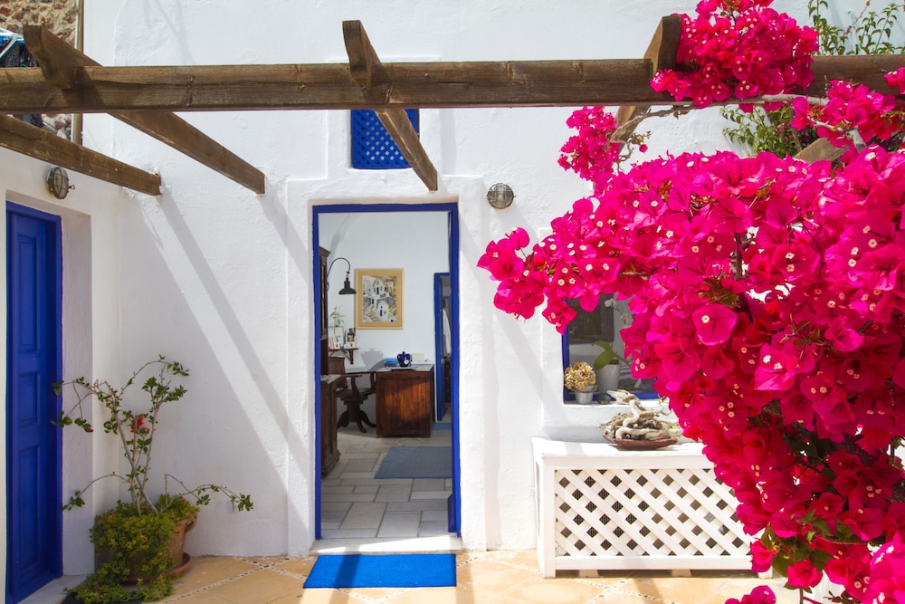 Ifestio Villas 8/50