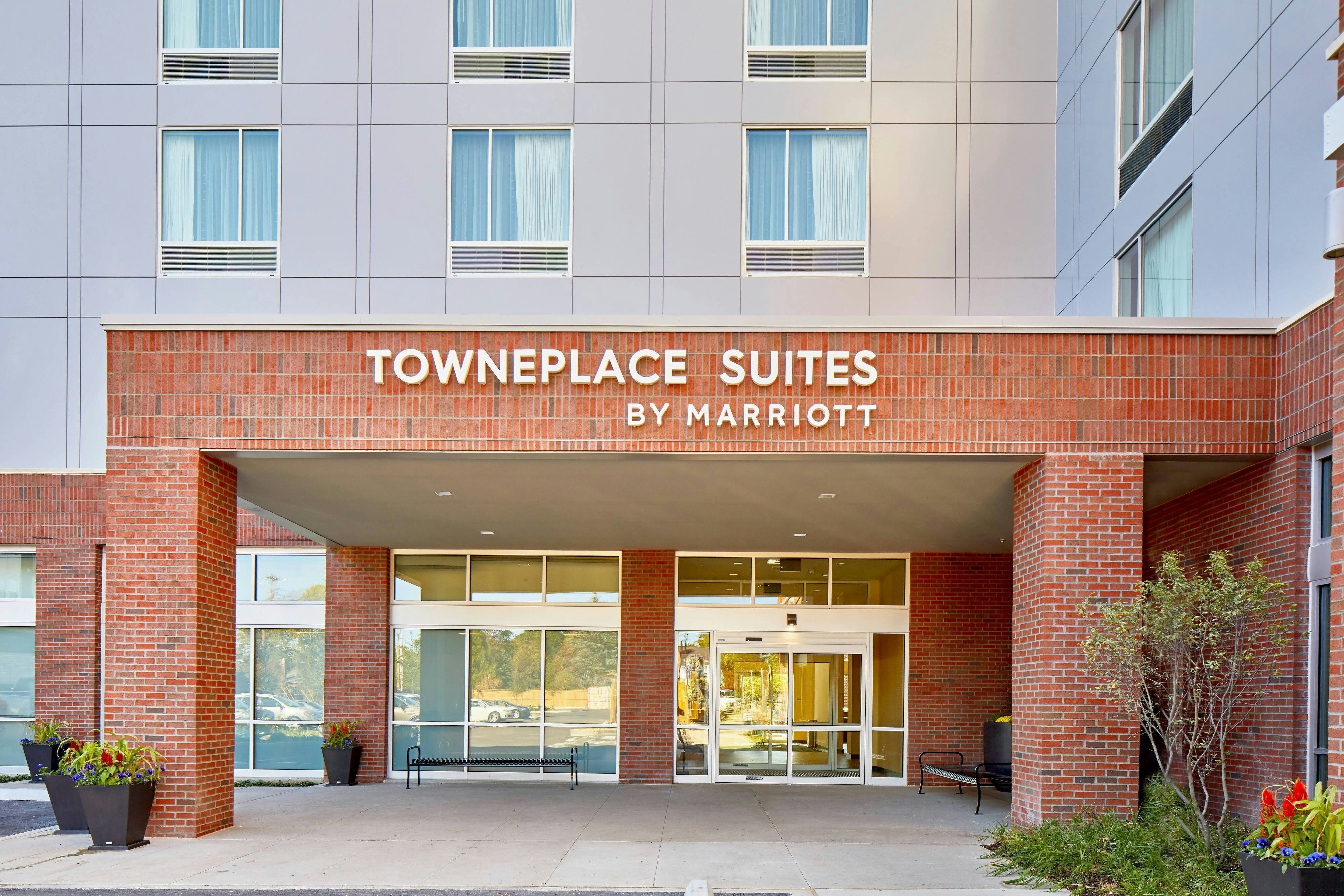 TownePlace Suites by Marriott Columbus North - OSU 1/16