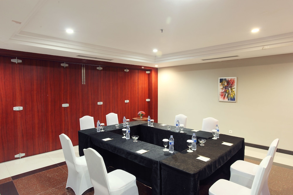 GRAND HATIKA HOTEL 55/59