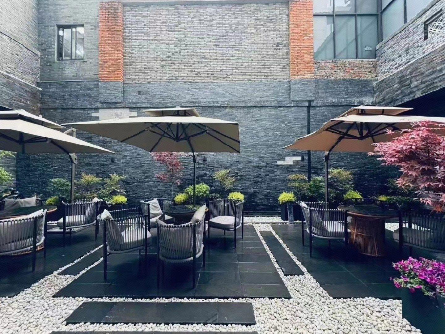 Atour Hotel (Ningbo Fenghua Huizheng Old Street) 39/47