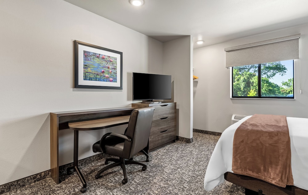 My Place Hotel-Bentonville-Rogers, AR 31/45
