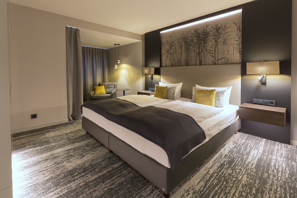 غرفة كومفورت بسرير كوين، Kranz Parkhotel 4/8