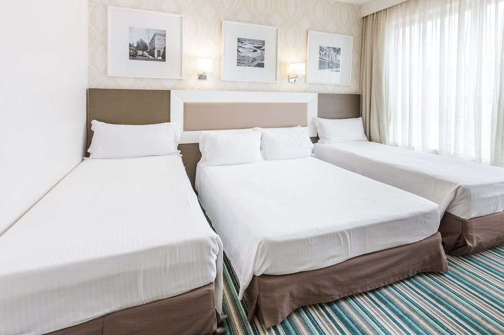 Holiday Inn Belo Horizonte Savassi 13/76