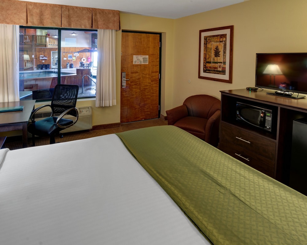 Quality Inn Ashland Lake Superior 17/49