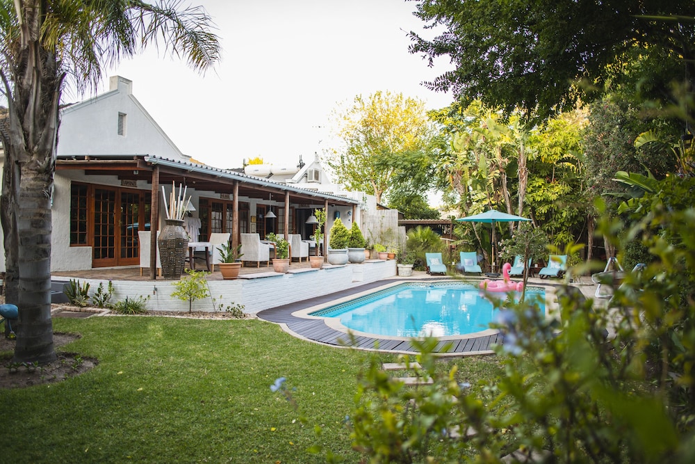 Khashamongo Guesthouse 39/50