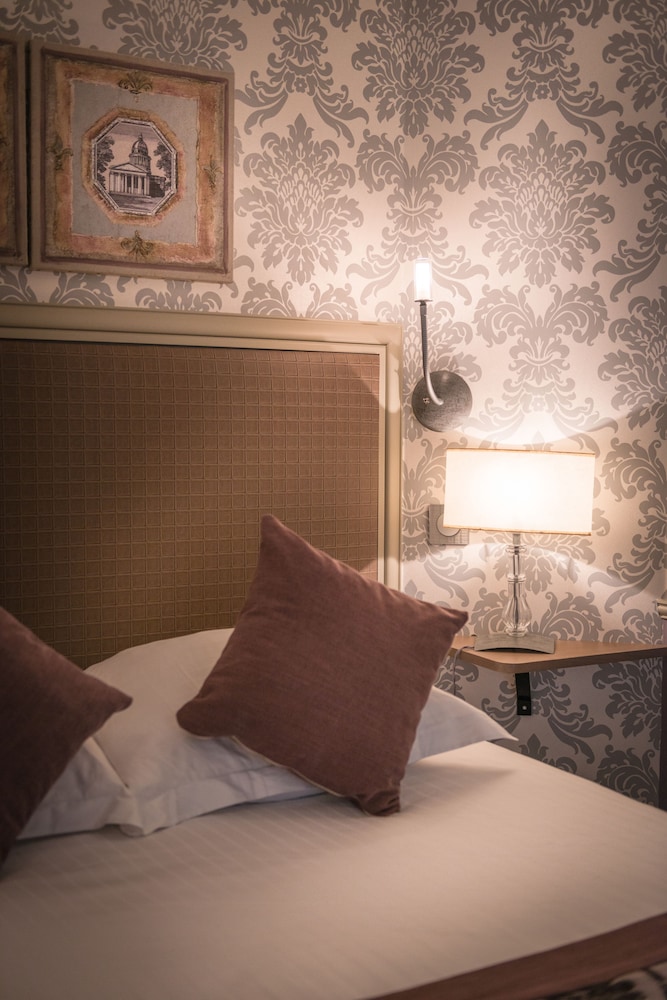 Hotel Monceau Wagram 41/69