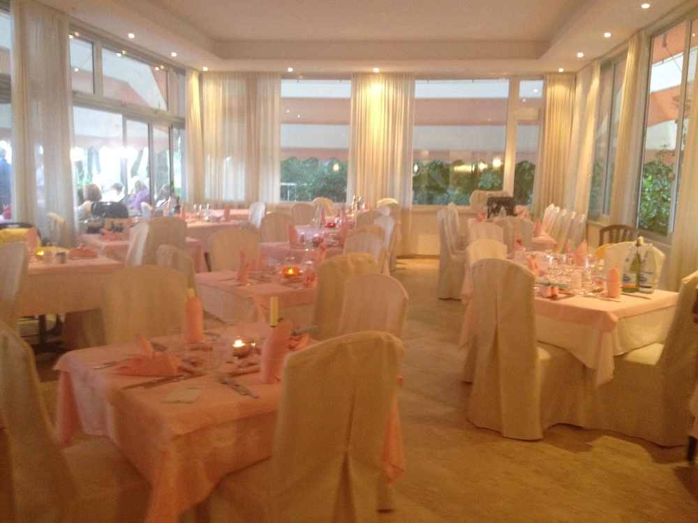 HOTEL BEAU RIVAGE PINETA 45/54