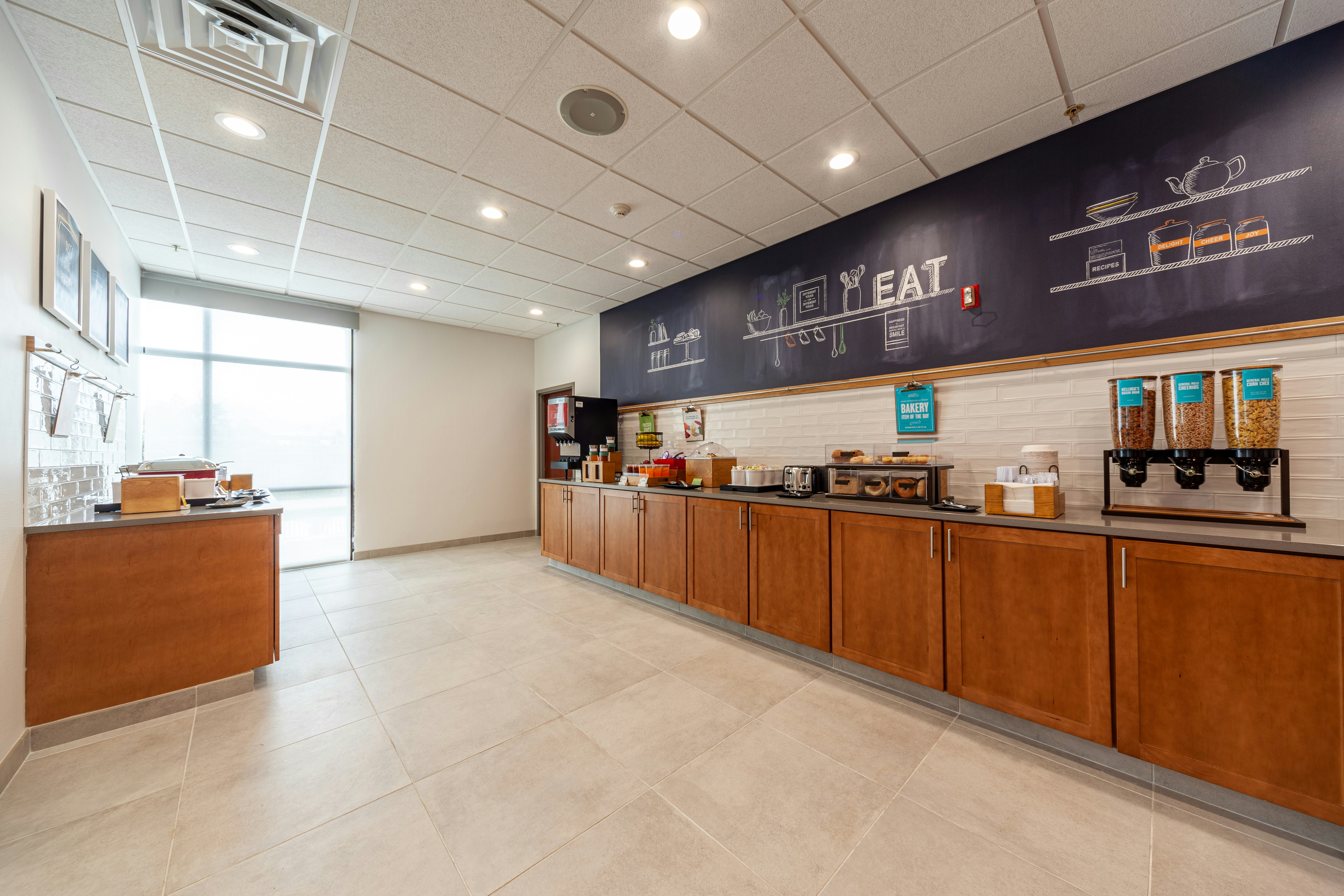 Hampton Inn - Winchester N/Convention Center 12/48