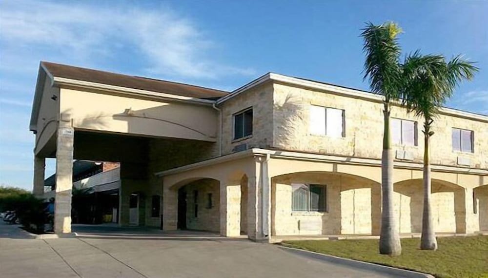 La Posada Inn 45/51