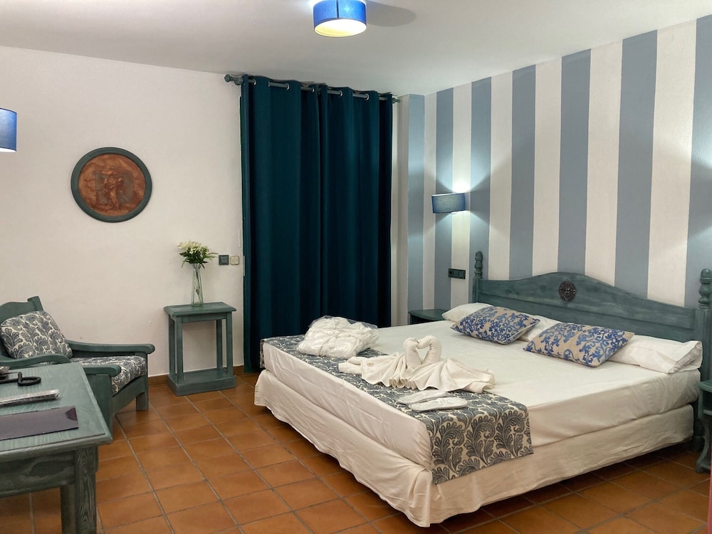 Hotel Almagro 41/73