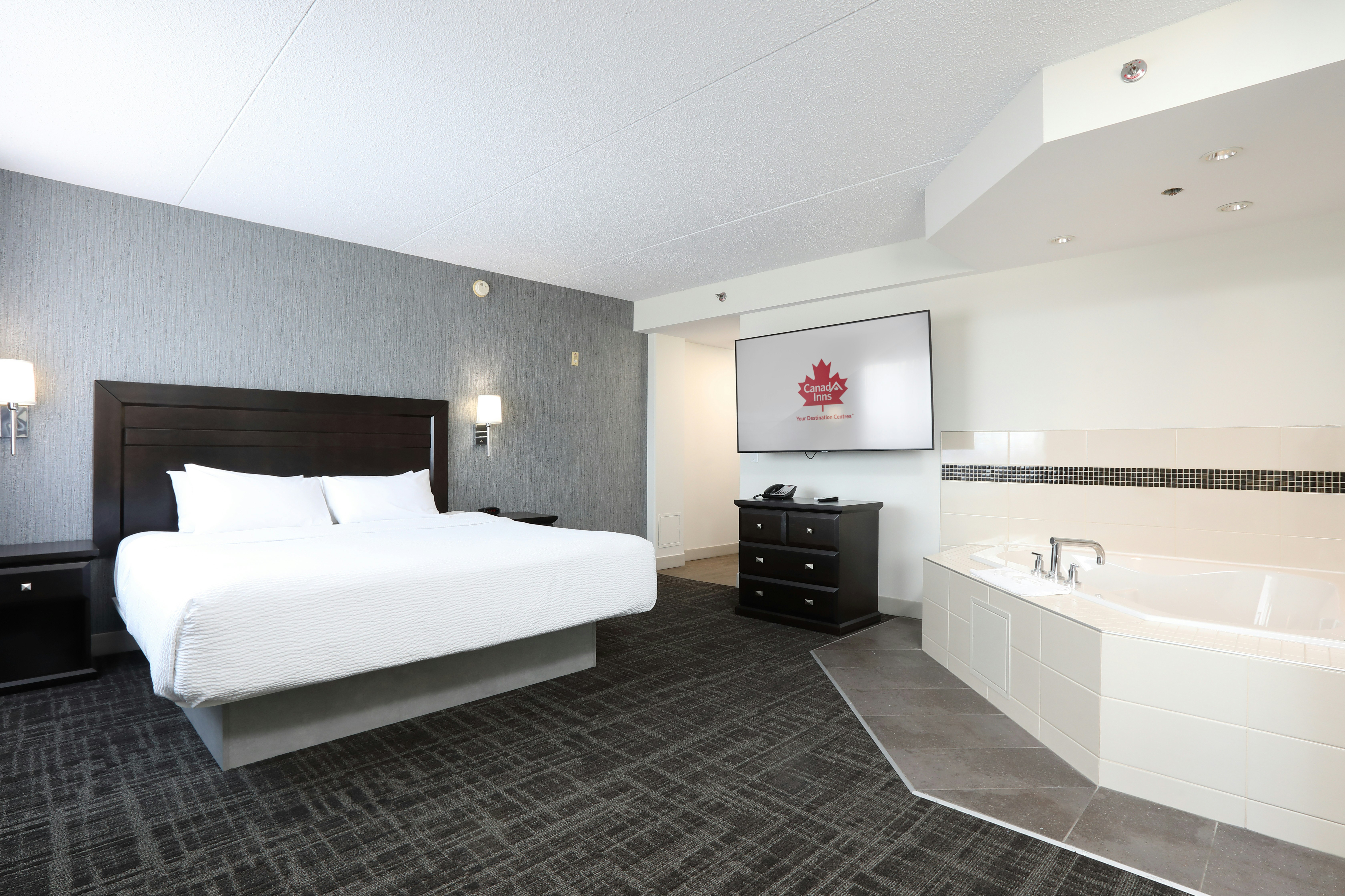 Canad Inns Destination Centre Polo Park 19/79