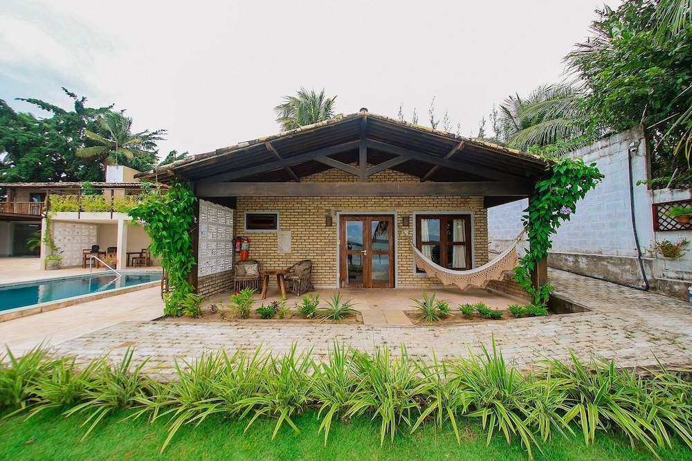 Qavi - Lagoa View 2/47