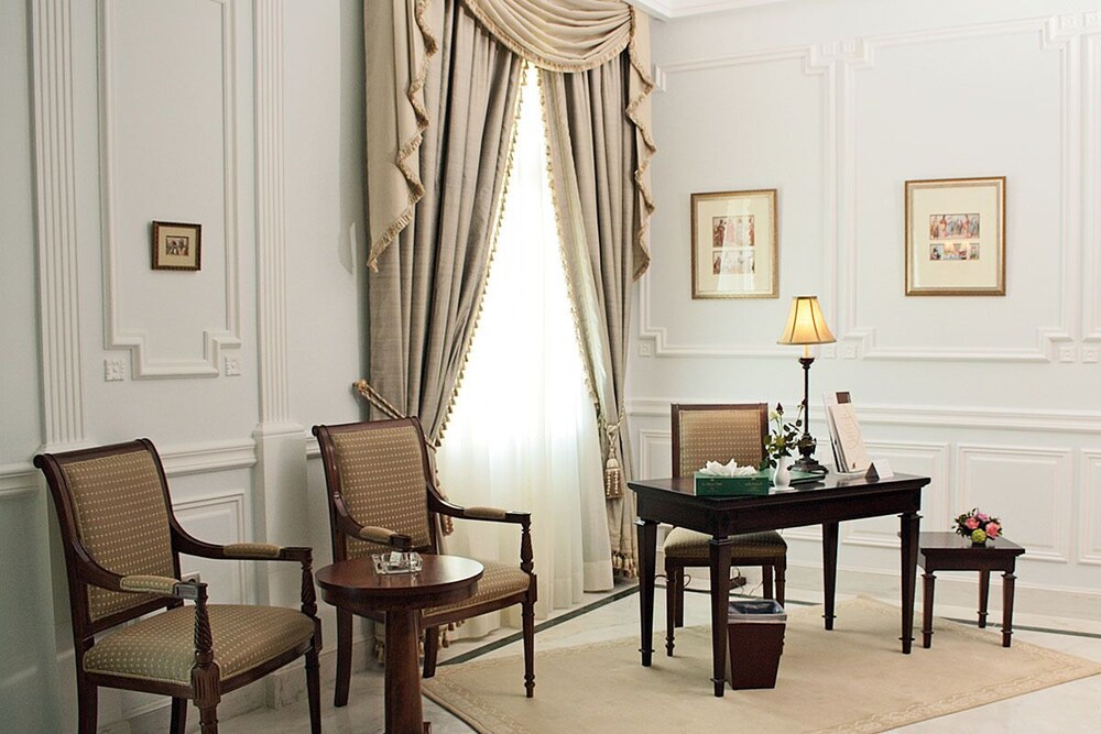Les Oliviers Palace 64/72