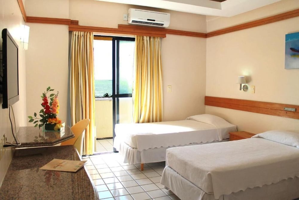 Hotel Praia Ponta D Areia 35/58