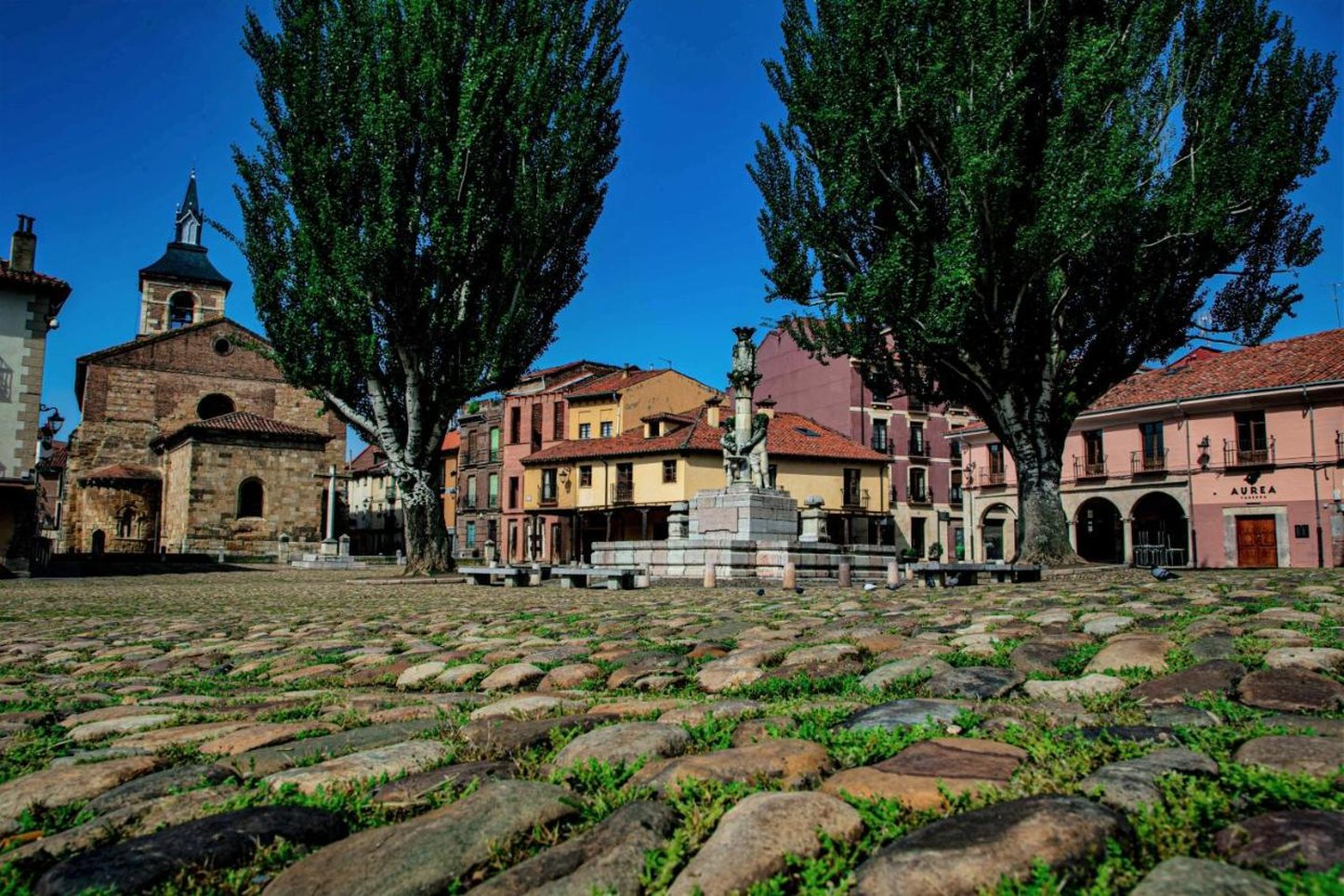 Hospederia Monastica Pax 50/58