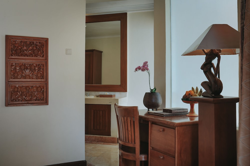 Parigata Villas Resort 2/40