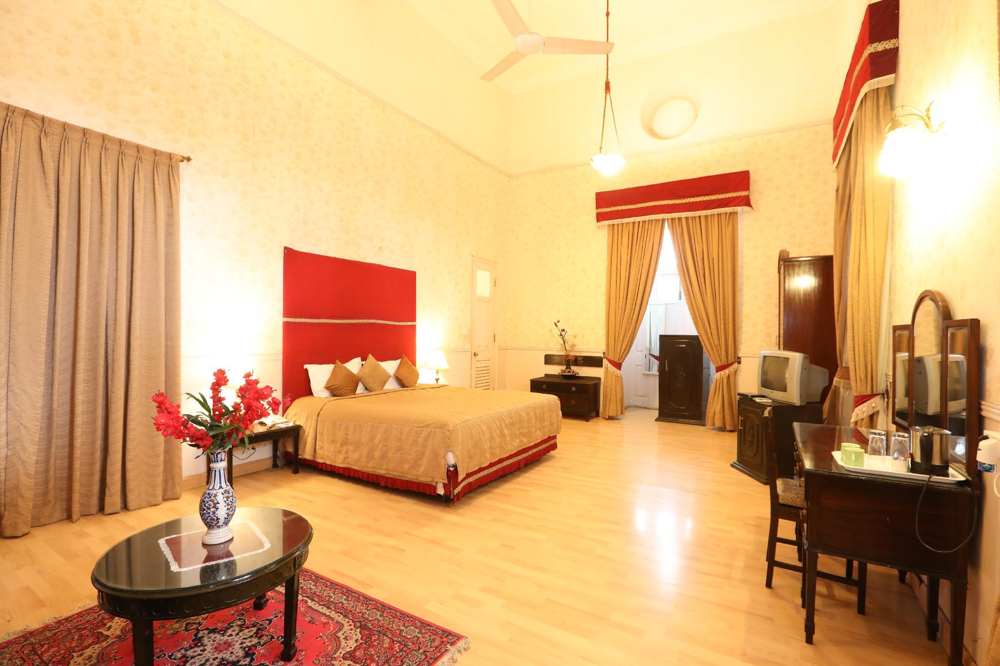 Heritage, Classic, King Bed