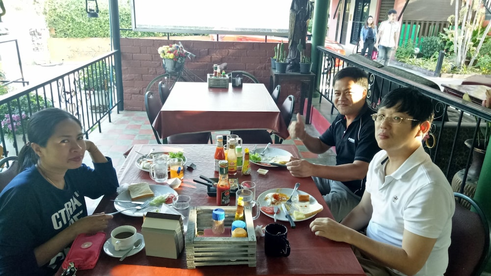 Sawasdee River Kwai Lodge 34/47