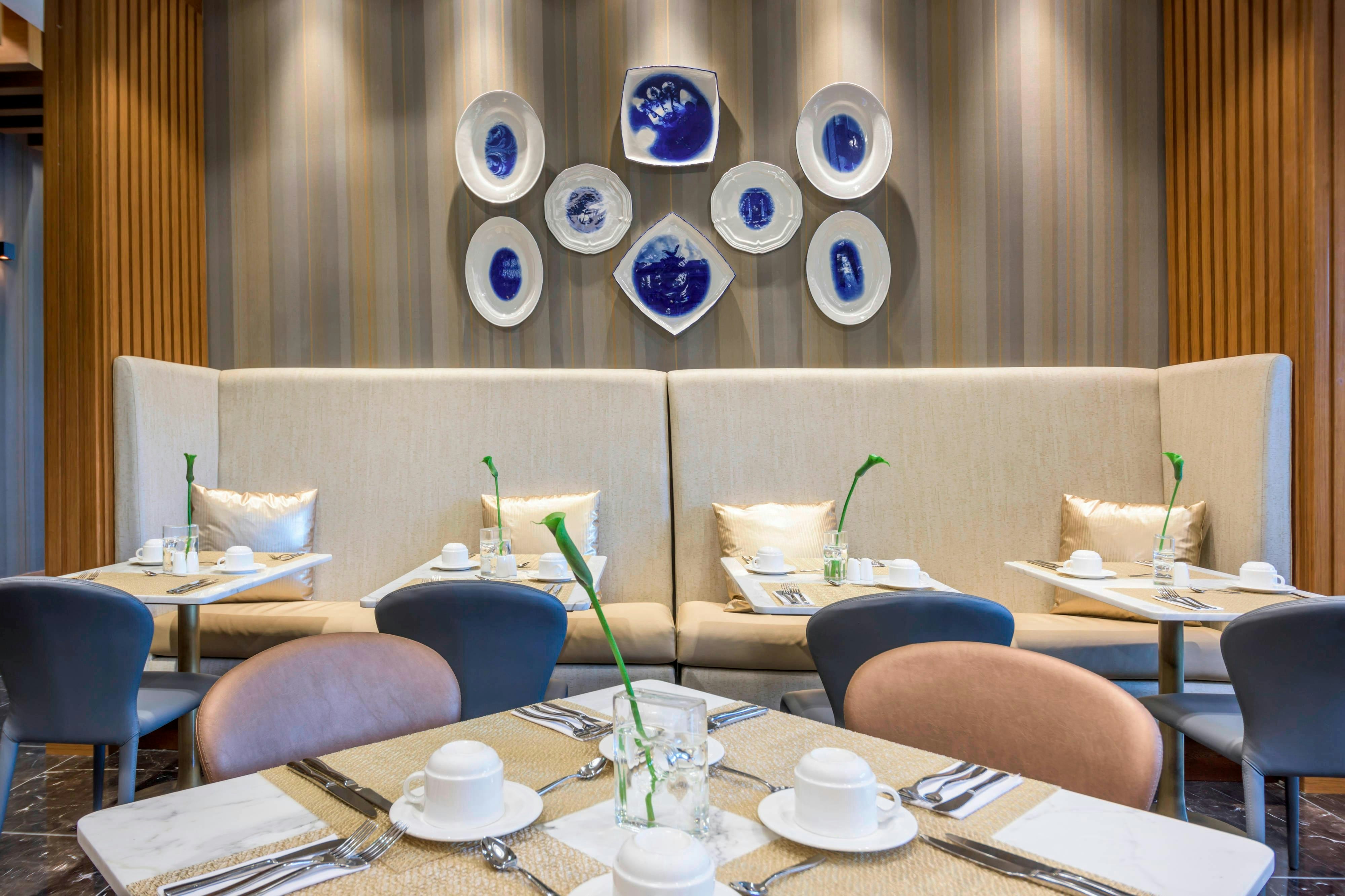 Courtyard By Marriott Bogota Airport 35/65