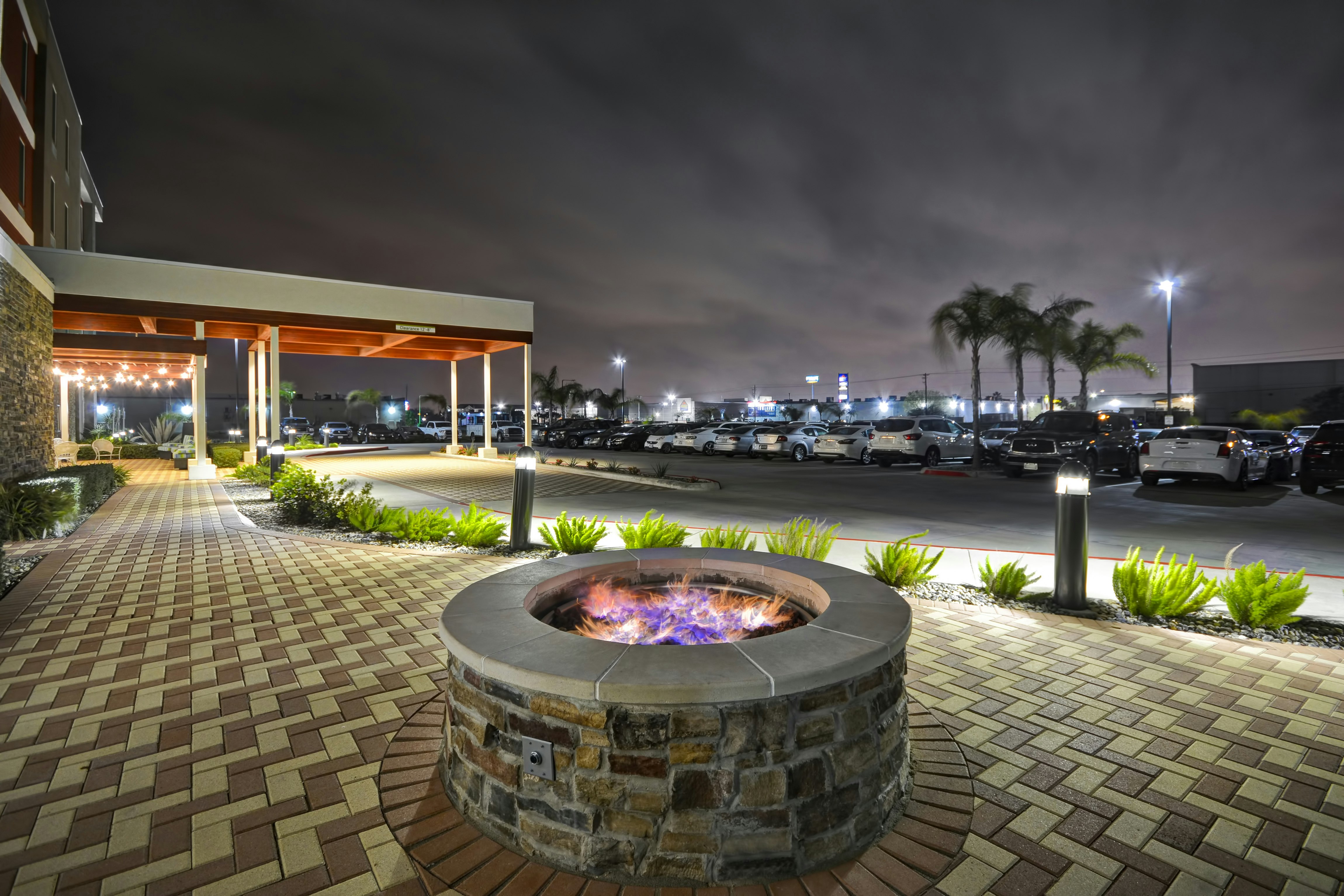 Home2 Suites by Hilton Brownsville 58/59