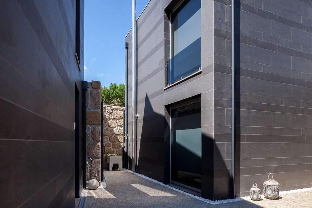 CASAS DO PATIO, L.DA COUNTRY HOUSES & NATURE 41/50