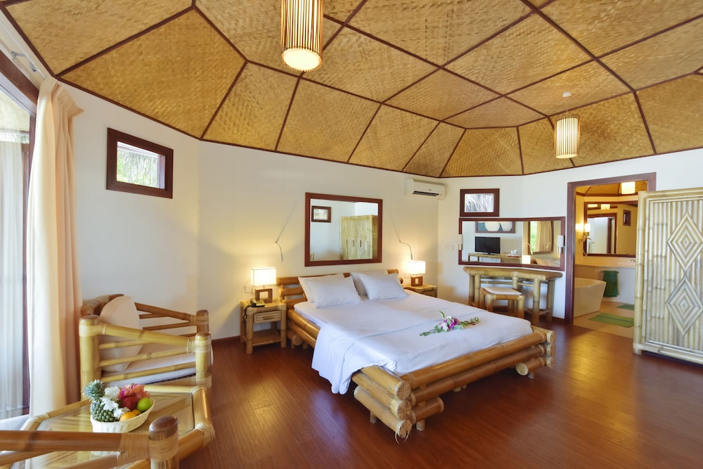 Thulhagiri Island Resort 10/58