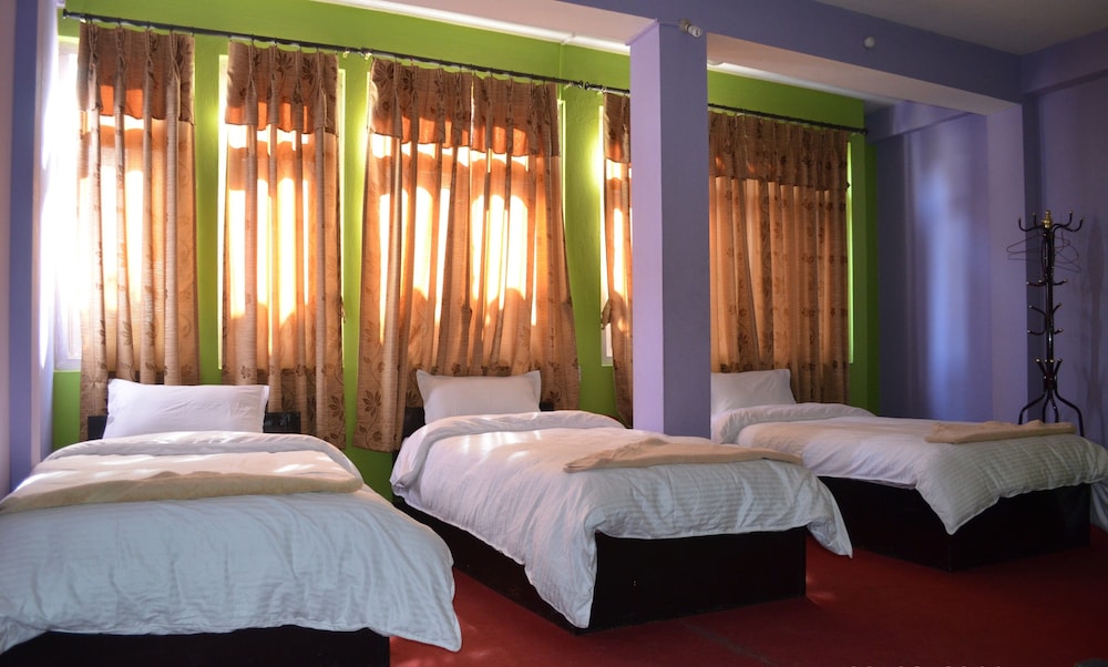 Hotel Silver Home 16/37