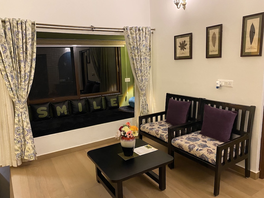 Tathastu Kanha 50/74