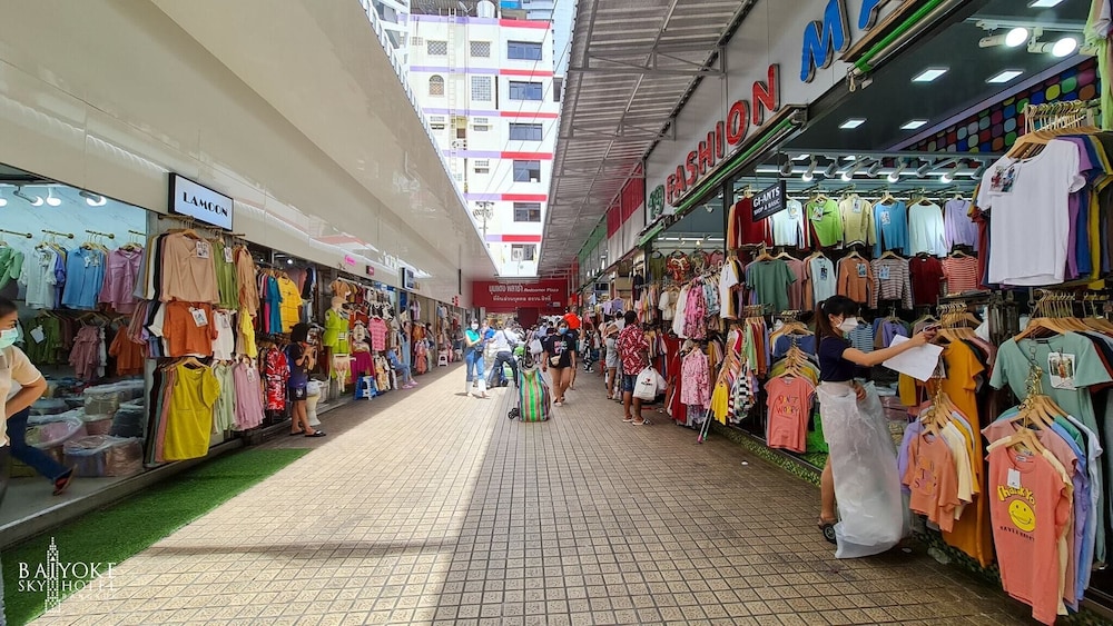 Baiyoke Suite 57/63