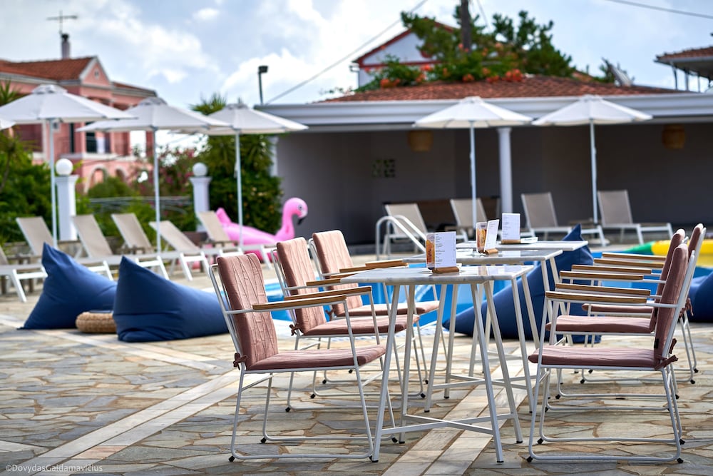 Seaside Resorts 43/64