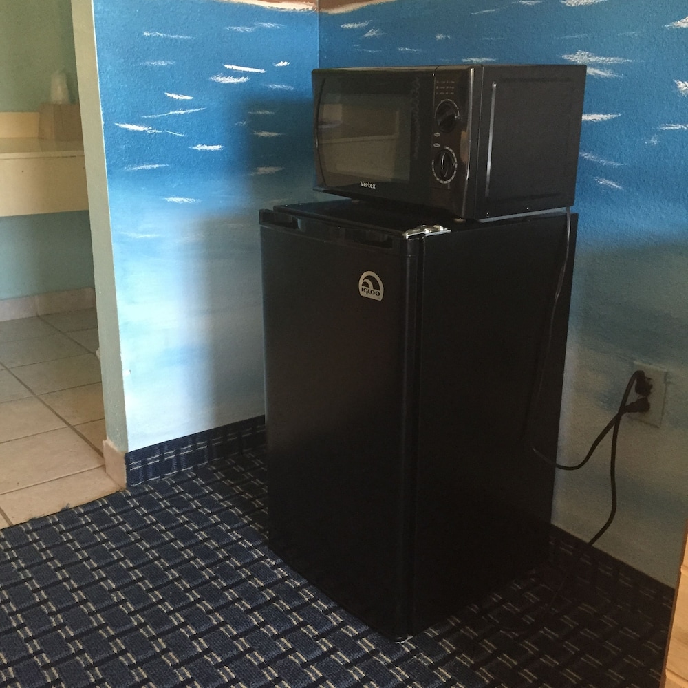 Guest Inn Suites 15/40