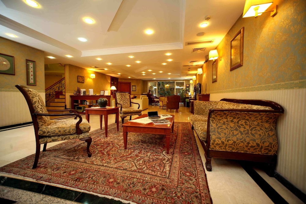 Erguvan Hotel 39/68