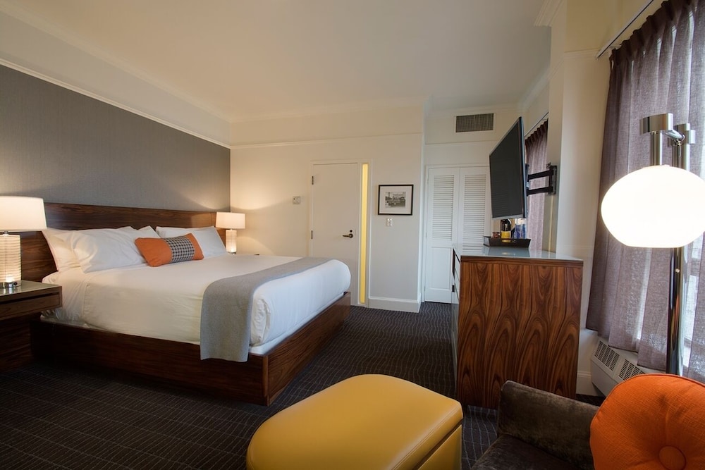 Hotel Lucia 7/43