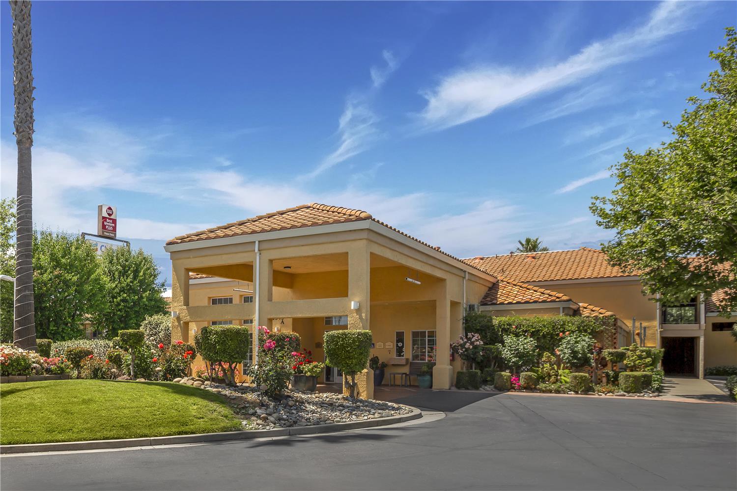 Best Western Plus Dixon Davis in DIXON - CA