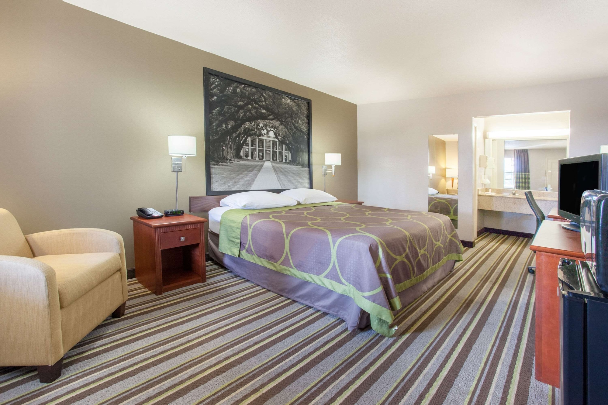 غرفة بسرير كينج للمدخنين