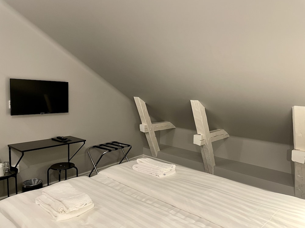 Unique Hotel Jungfrugatan 57/70