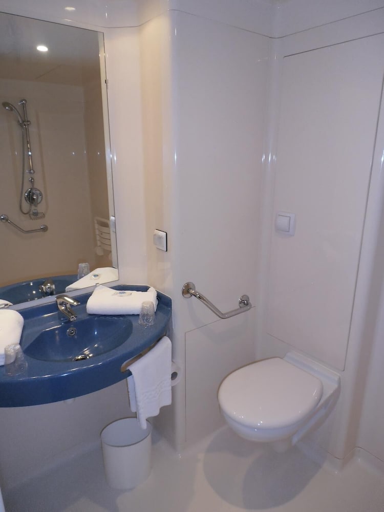 Ibis Budget Orleans Ouest Meung Sur Loire 30/34