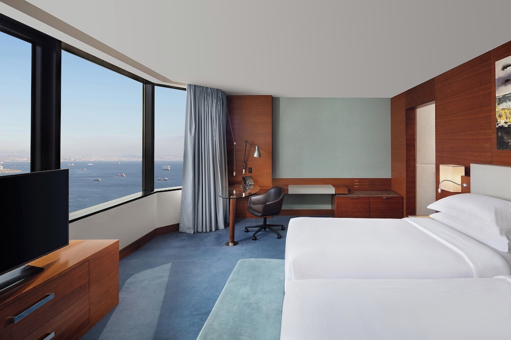 Sheraton Istanbul Atakoy Hotel 24/77