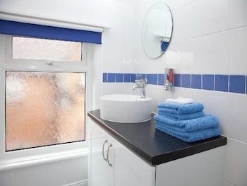 The Meltham Guest House 29/29