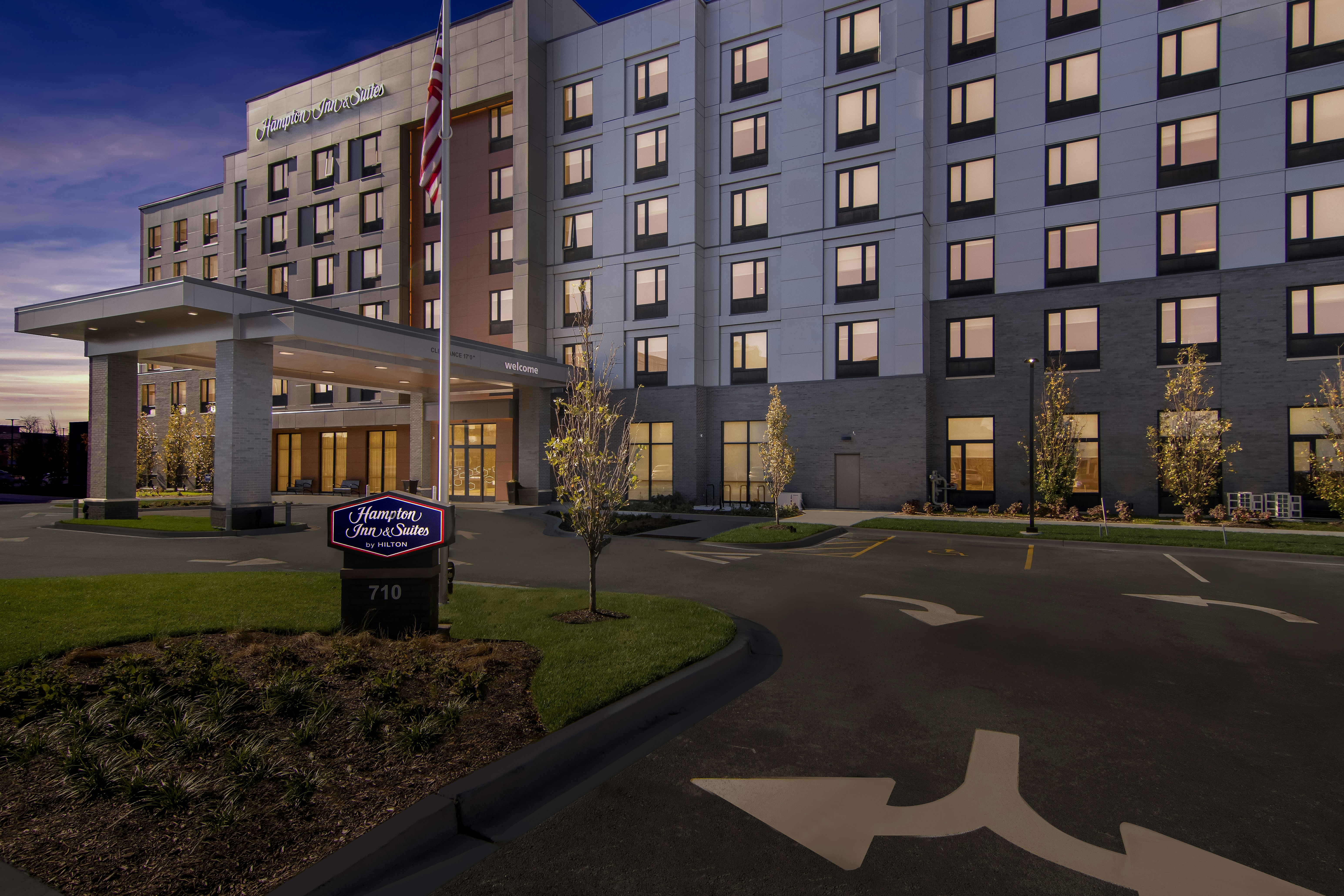 Hampton Inn & Suites Chicago Medical District UIC 33/34