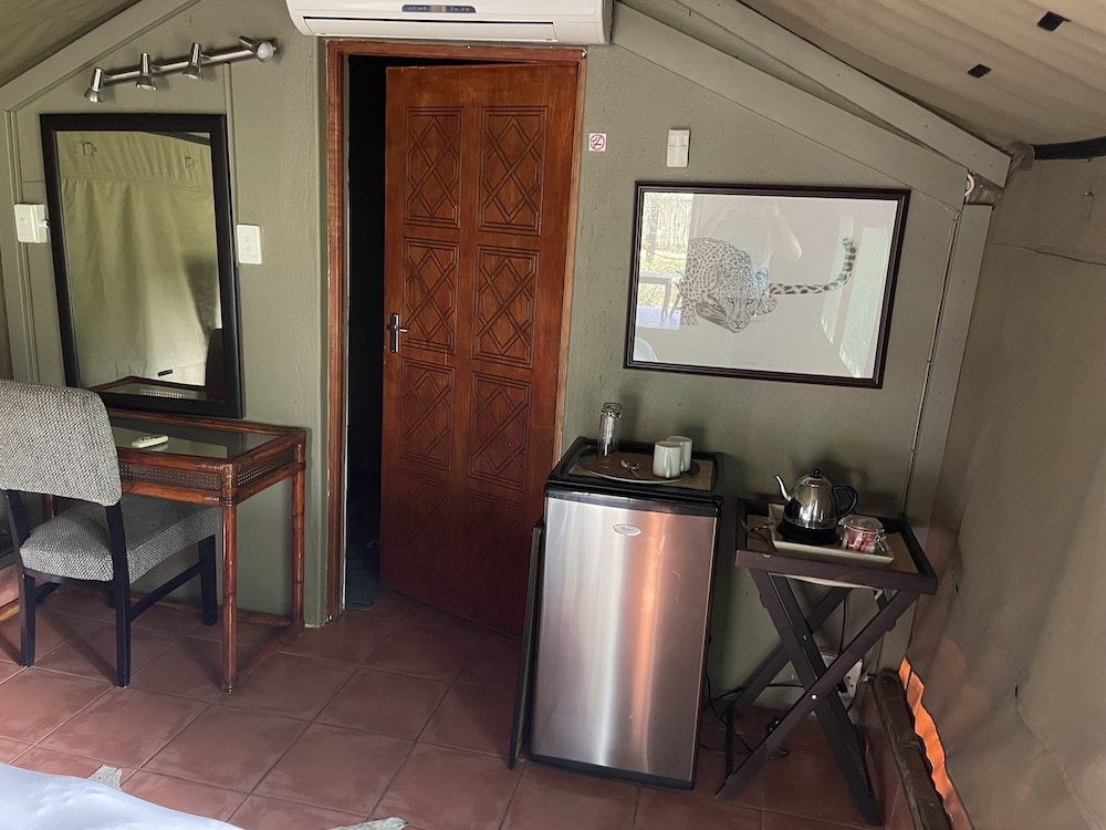 Nyala Luxury Safari Tents 3/50