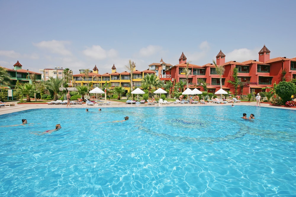 Saphir Hotel And Villas 11/90