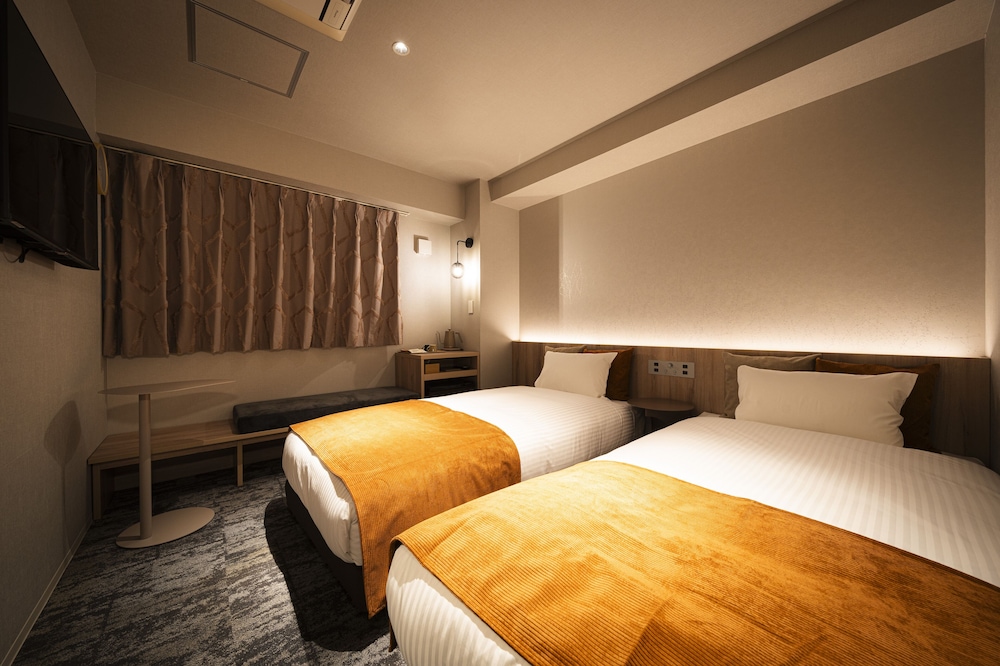 R Hotel Namba South 15/50